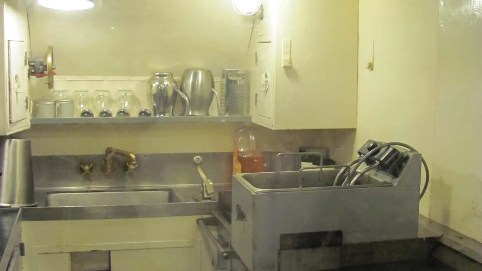 How we compare Kitchen Renovation Brighton options